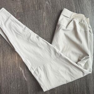 Lululemon Men's Cream and Grey Trousers